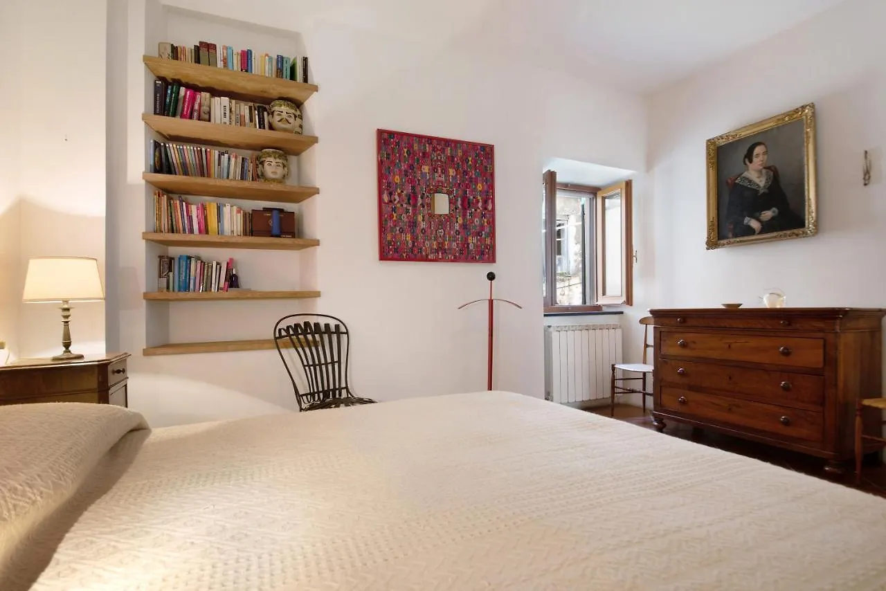 בית נופש הוילה לבנטו Casa Di Gina איטליה